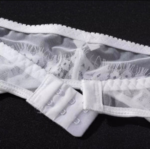 Lingerie com cinta liga (calcinha com regulagem na