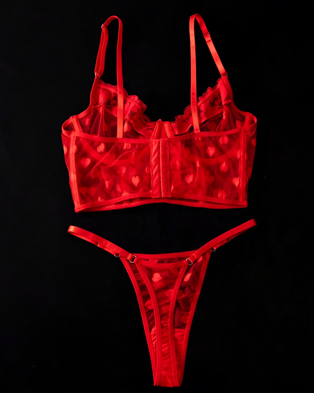 Conjunto Vermelho em Corações — Sensualidade e Paixão!
