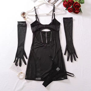 Vestido Black Hypnotic com Luvas – Recortes Sensuais e Ajuste Perfeito