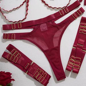 Lingerie Vermelha com Cintas Estruturadas – Impacto visual e presença marcante
