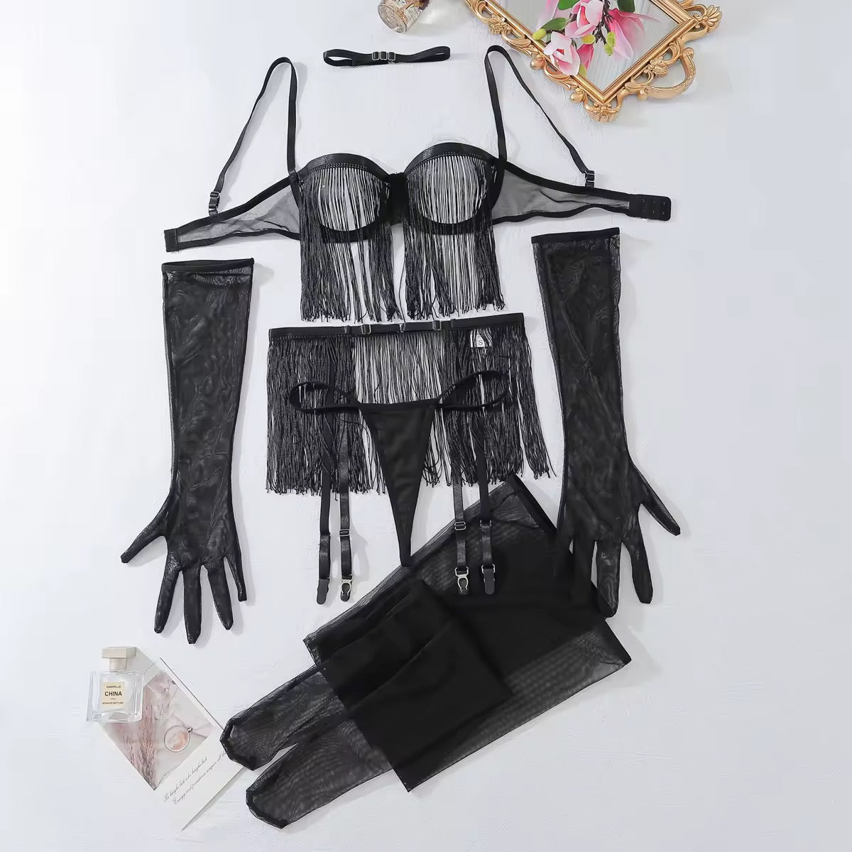 Conjunto com Franja – Atitude e Movimento em Cada Detalhe - com luvas e meias