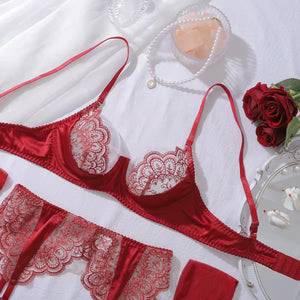 Conjunto Renda Transparente com Luvas – Luxo, Sedução e Sofisticação