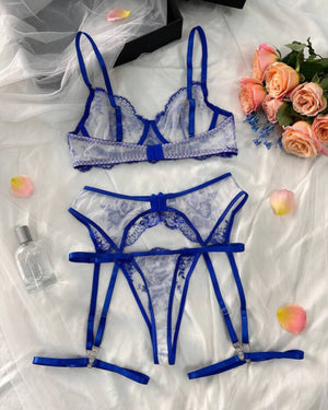 Conjunto Bordado Azul com Cinta Liga – Sofisticação e Exclusividade