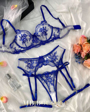 Conjunto Bordado Azul com Cinta Liga – Sofisticação e Exclusividade