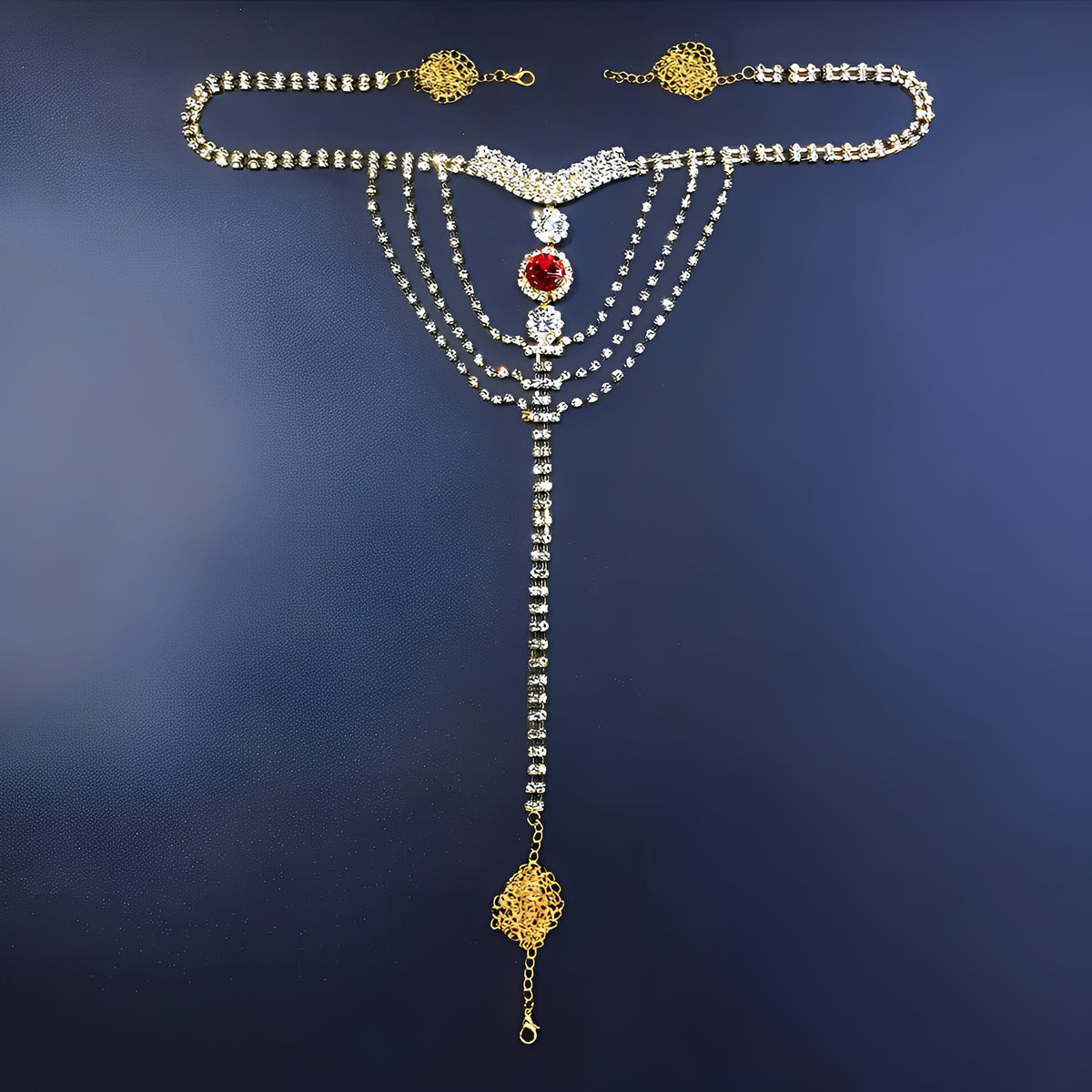 Calcinha Luxo com Correntes de Strass e Pedras Vermelhas - Design Cascata - Coleção Gold