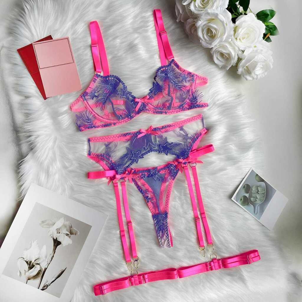 Lingerie com cinta liga e ligas de perna (calcinha com regulagem)