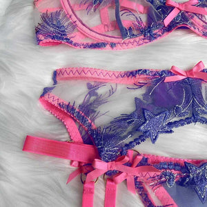 Lingerie com cinta liga e ligas de perna (calcinha com regulagem)