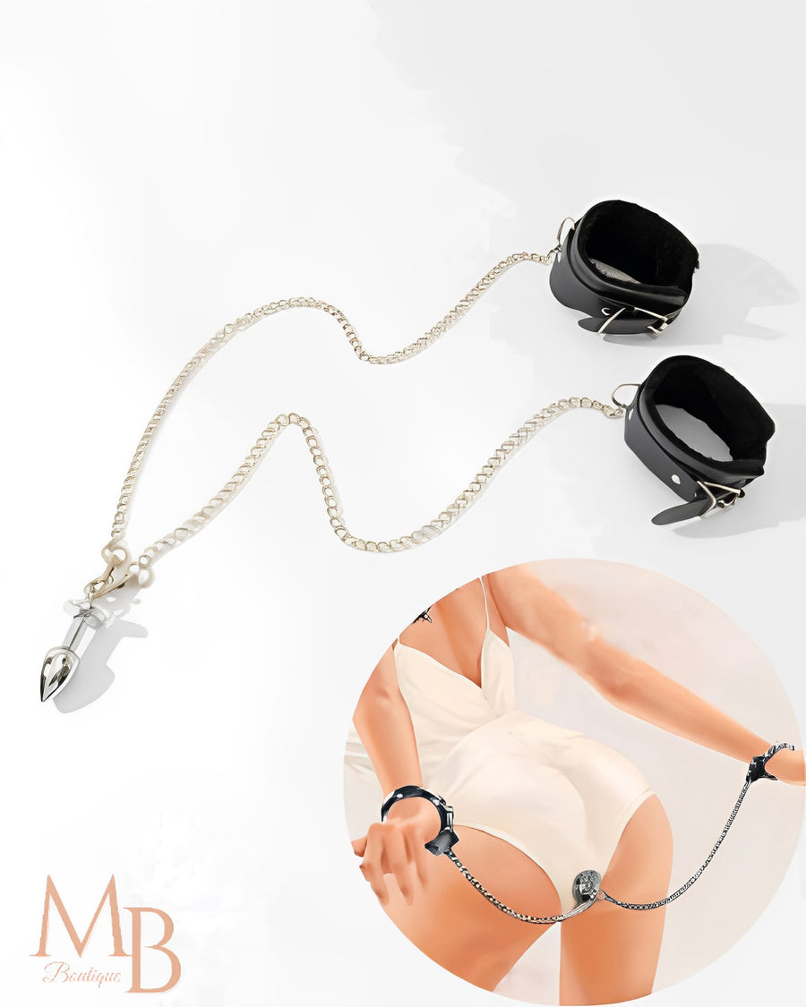 Plug Preto com Acessório