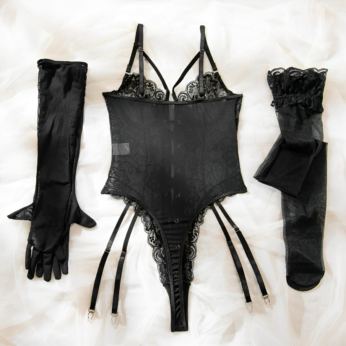 Body Preto com Luvas, Meias e Calcinha