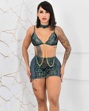 Conjunto Sensual de Renda com Correntes - Luxo e Sofisticação na Medida Certa