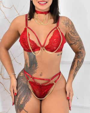 Conjunto de Lingerie com Detalhes em Corrente - Luxo e Sensualidade em Cada Detalhe