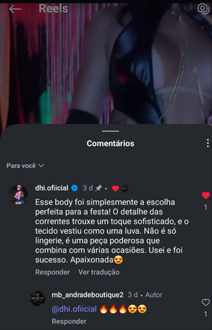 Captura de avaliação de cliente sobre body preto com correntes