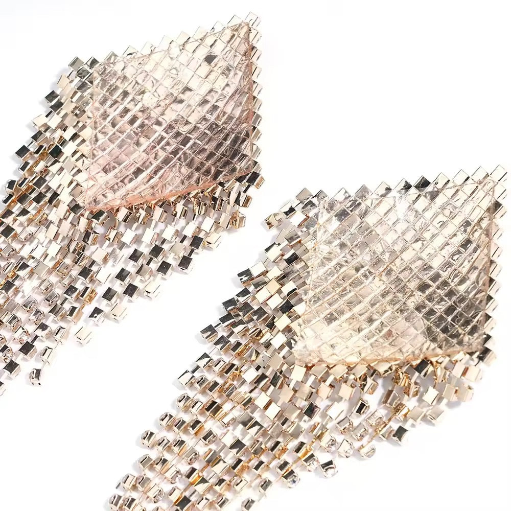 Tapa-Seios Gota de Cristal com Corpo de Strass - Luxo Máximo e Impacto Visual