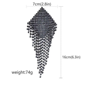 Tapa-Seios Gota de Cristal com Corpo de Strass - Luxo Máximo e Impacto Visual
