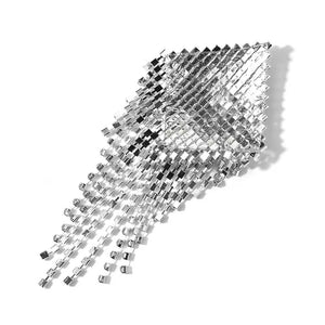 Tapa-Seios Gota de Cristal com Corpo de Strass - Luxo Máximo e Impacto Visual