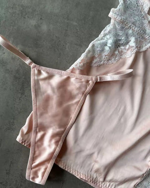 Camisola Rosé Angel - Acetinada com Renda e Detalhe Vazado