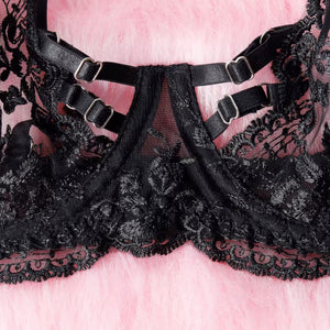 Lingerie Black Secret - Renda Floral com Strappy e Cinta-Liga