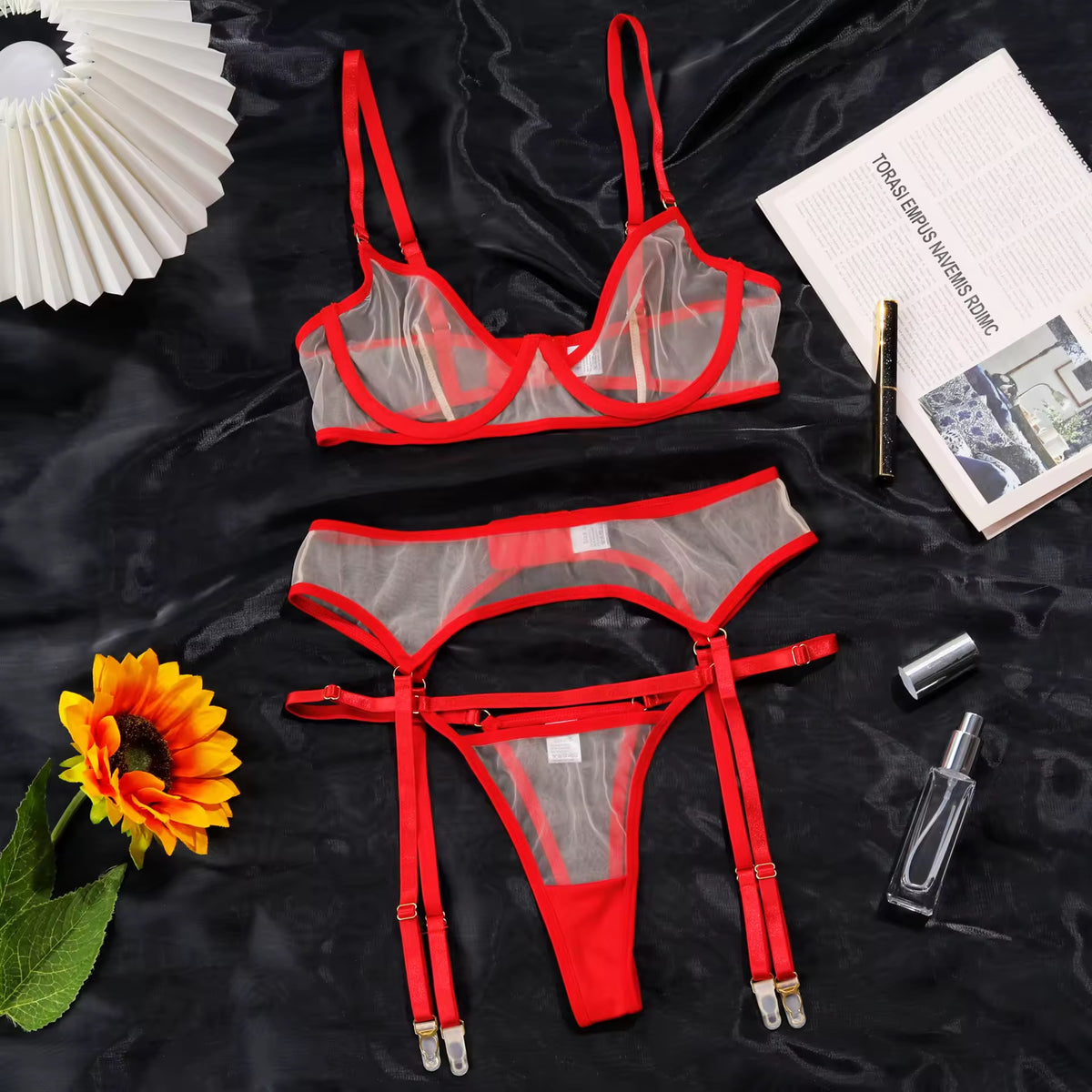 Lingerie Red Desire Transparente - Com Cinta-Liga e Luvas