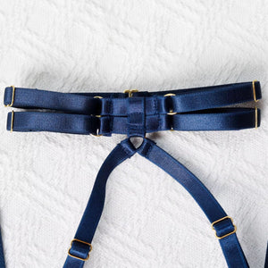 Lingerie Midnight Lace - Renda Preta com Harness e Cinta-Liga | Com Aro, Sem Bojo