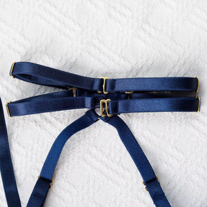 Lingerie Midnight Lace - Renda Preta com Harness e Cinta-Liga | Com Aro, Sem Bojo