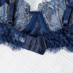 Lingerie Midnight Lace - Renda Preta com Harness e Cinta-Liga | Com Aro, Sem Bojo