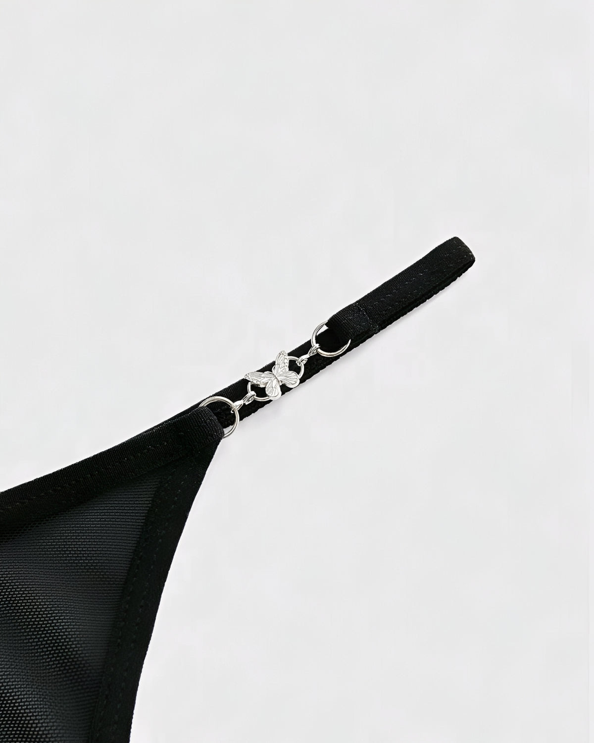 Kit com 3 Calcinhas Fio Dental em Tule e Animal Print com Detalhe Borboleta - P ao GG