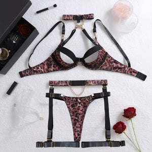 Conjunto Lingerie Onça Sexy com Aro, Corrente Dourada e Coleira - Fio Dental Sensual P ao G