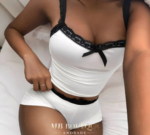 BabyDoll Branco com Renda Preta Feminino