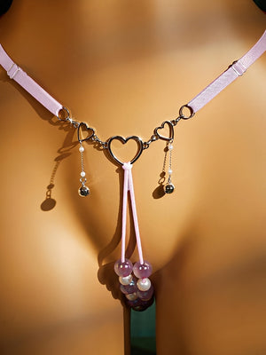 Calcinha Rosa com Coração e Pérolas Decorativas — foto 4