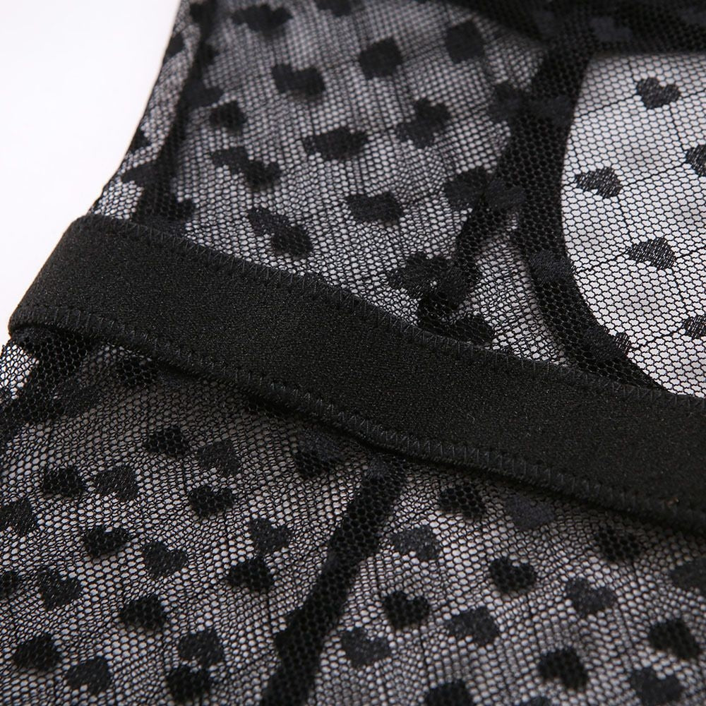 Body Sexy com detalhes em correntes 