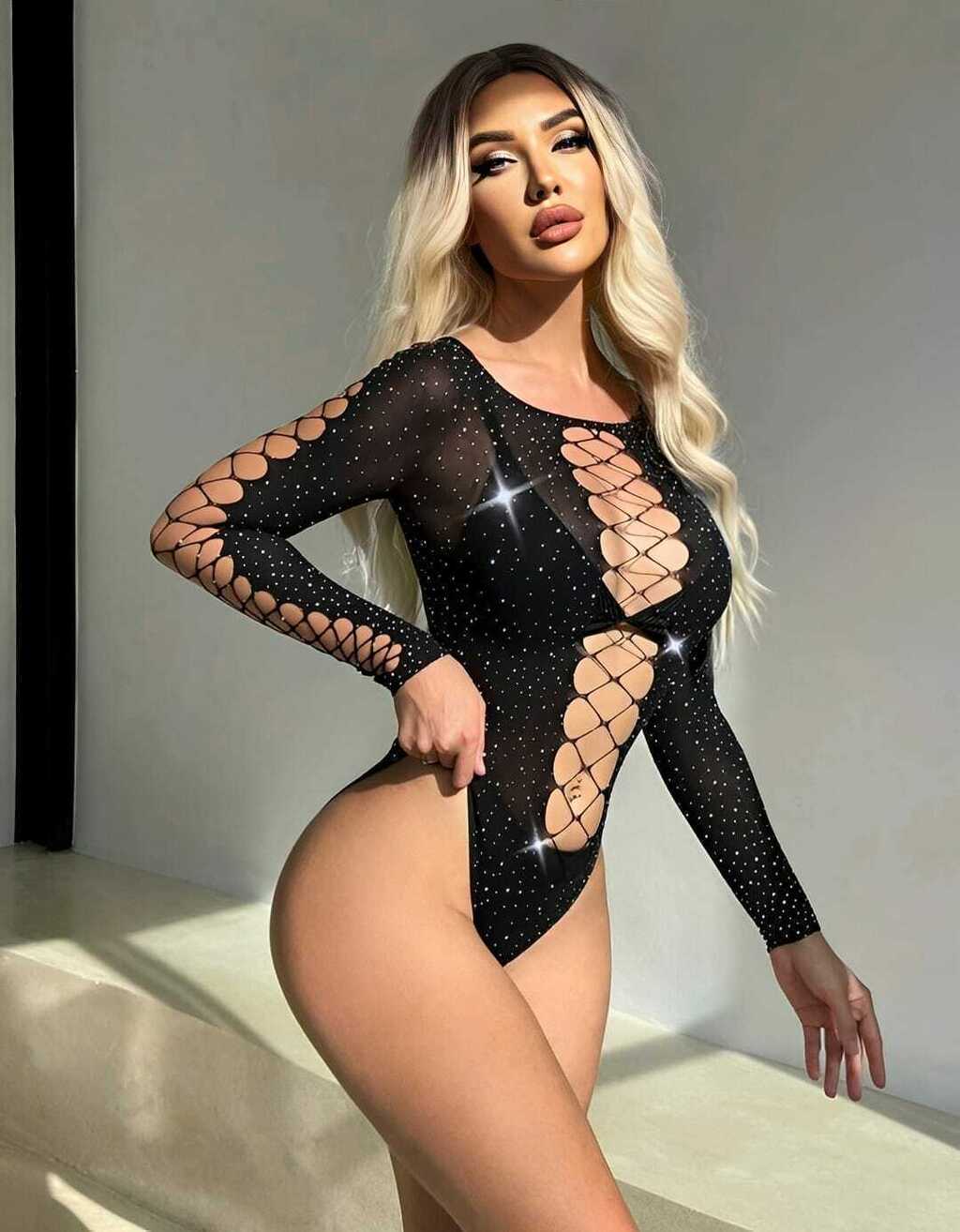 Body transparente com strass (não acompanha lingerie por baixo)
