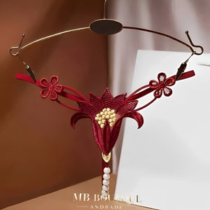 Calcinha Fio Dental com Pérolas em Renda Floral – Lingerie Sensual Feminina Luxo nas Cores Vermelho, Preto, Branco, Azul, Verde, Rosa e Roxo