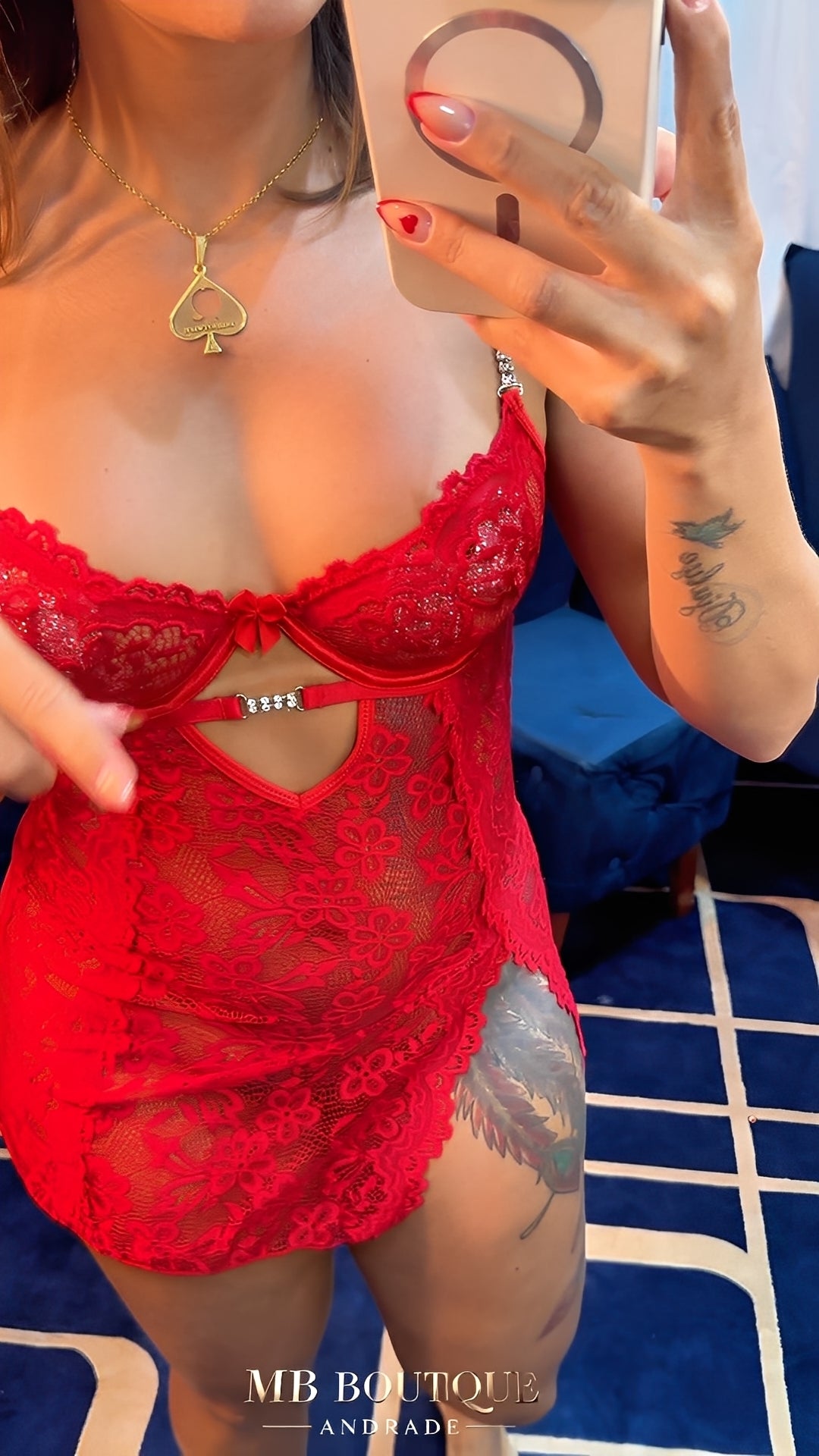 Calcinha Fio Dental sexy Vermelha com Laço Frontal e Strass – Lingerie Feminina Elegante do P ao GG