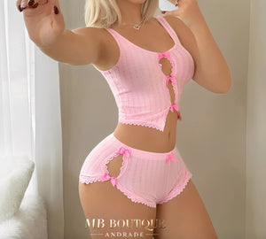 BabyDoll Rosa Romântico com Laços e Recortes Sensuais – Lingerie Feminina Confortável e Charmosa