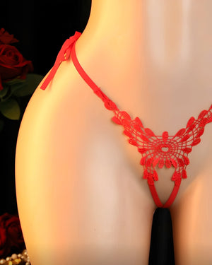 Calcinha Fio Dental Vermelha, Preto com Renda Floral, Abertura Inferior e Amarração Lateral – Lingerie Sensual Feminina P ao GG