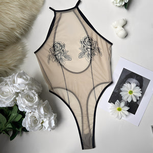 Body Sensual Nude em Tule Transparente com Bordado Floral – Lingerie Feminina Elegante e Sofisticada