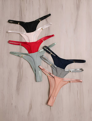 Kit de Calcinhas Fio Dental Reguláveis – 7 Cores Sofisticadas em Tecido Canelado Premium (P ao GG) | Lingerie Sensual