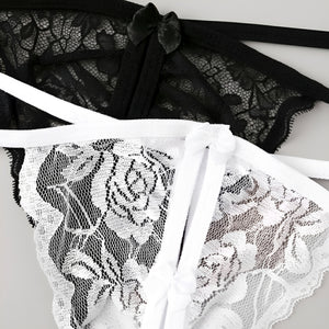 Kit 5 Calcinhas Fio Dental com Abertura Inferior em Renda e lacinhos – Lingerie Sensual Feminina P ao GG - Preto, Vermelho, branco, rosa claro, rosa escuro