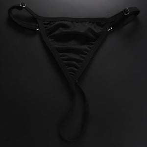 Calcinha Fio Dental Luxo com Pedra Vermelha em Strass e Corrente Metálica – Lingerie Sensual Feminina - Cores vermelho, Preto e branco